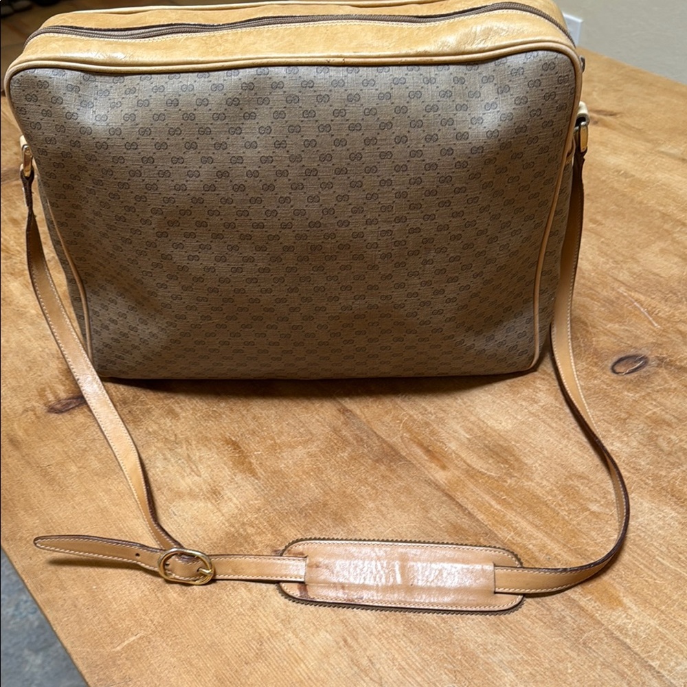 Gucci Authentic Tan and Brown Bag with Iconic Monogram and Leather Trim